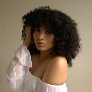 Meet your Posher, Christina